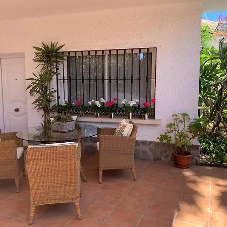 Casa Pepa Apartment Malaga